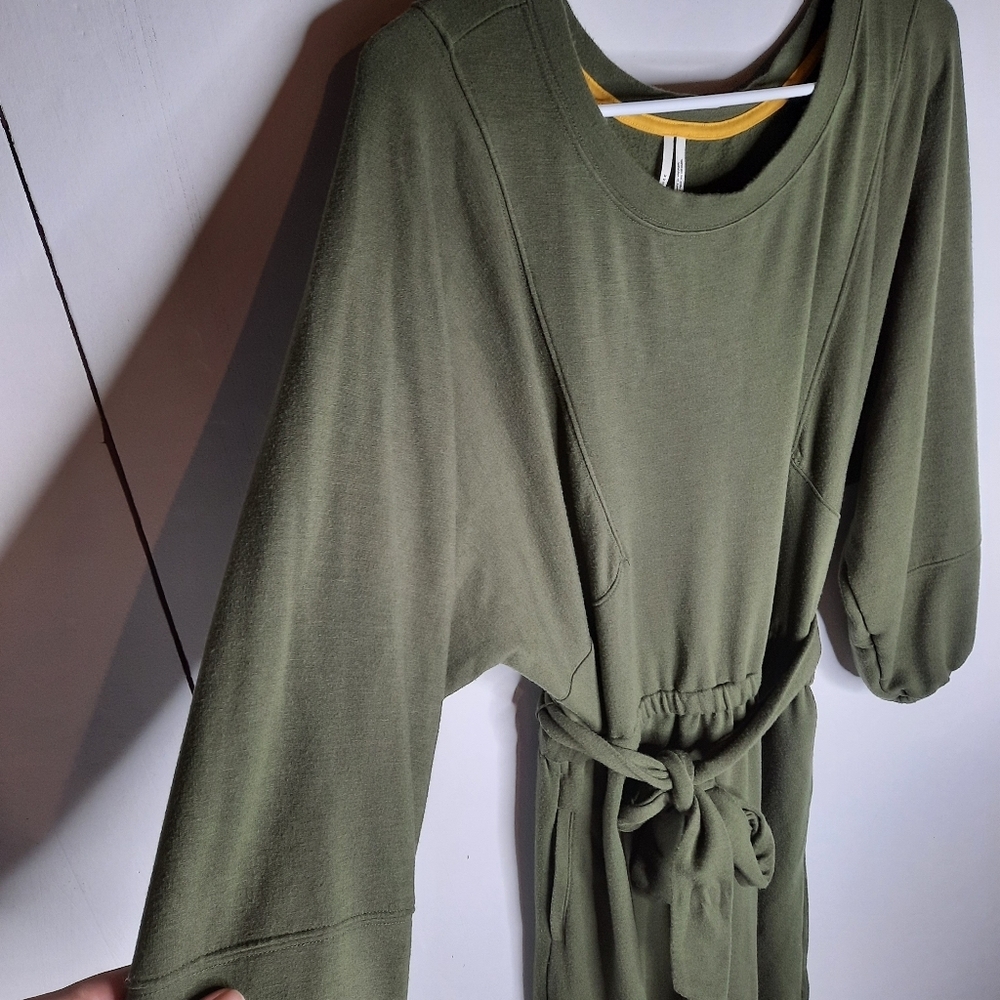 Anthropologie Thalia Midi Dress - Picture 5 of 11